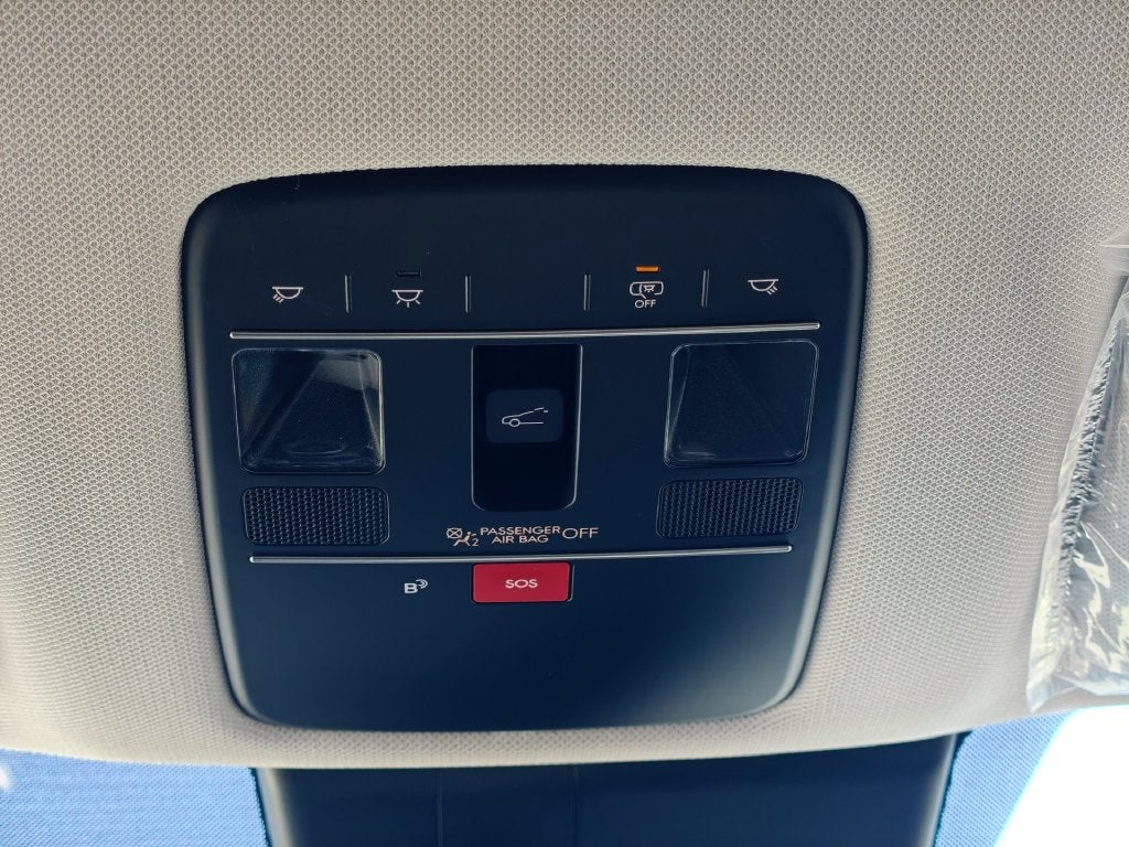 2027 Hyundai PALISADE HYBRID SEL Premium 8P