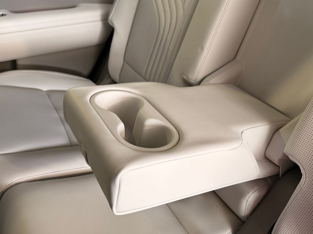 2026 Hyundai PALISADE SEL Premium 8 Passenger