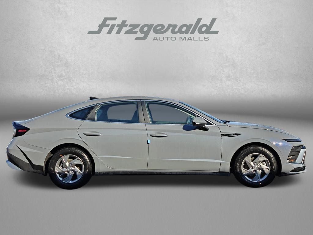 2026 Hyundai SONATA SE