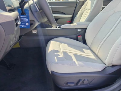 2026 Hyundai SONATA HYBRID SEL