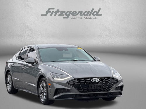 2022 Hyundai SONATA SEL