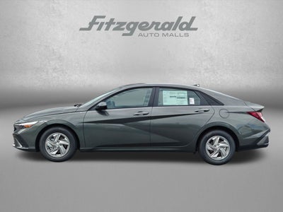 2026 Hyundai ELANTRA SE