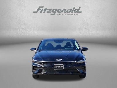 2026 Hyundai ELANTRA SE