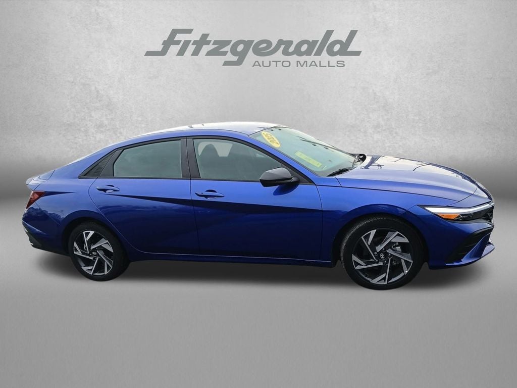 2025 Hyundai ELANTRA SEL Sport