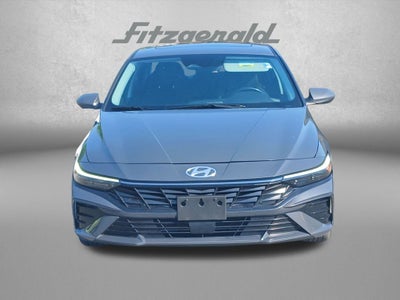 2024 Hyundai ELANTRA SEL