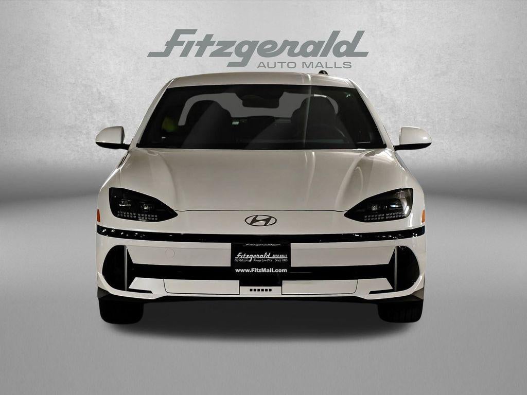 2025 Hyundai IONIQ 6 SE Standard Range