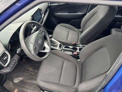 2021 Hyundai VENUE SE