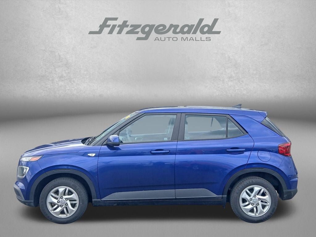 2021 Hyundai VENUE SE