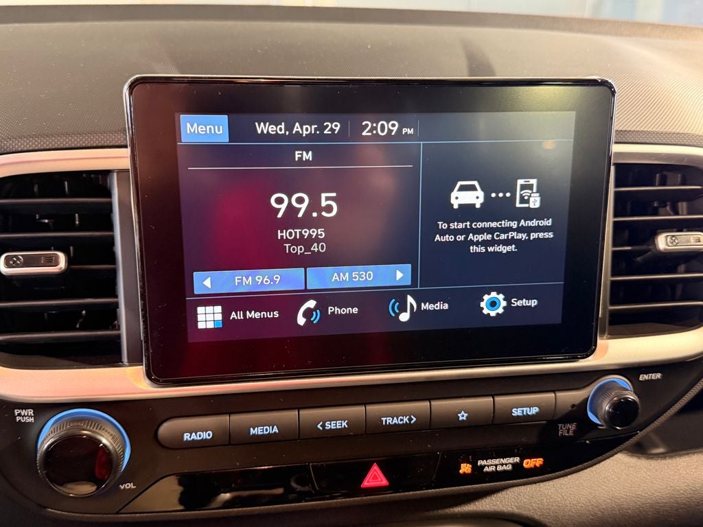 2026 Hyundai VENUE SE