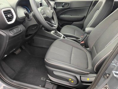 2026 Hyundai VENUE SEL W/Two-Tone Roof