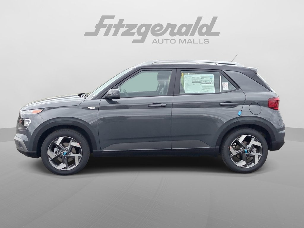 2026 Hyundai VENUE SEL W/Two-Tone Roof