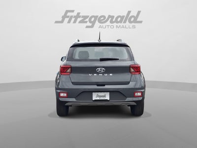 2026 Hyundai VENUE SEL W/Two-Tone Roof