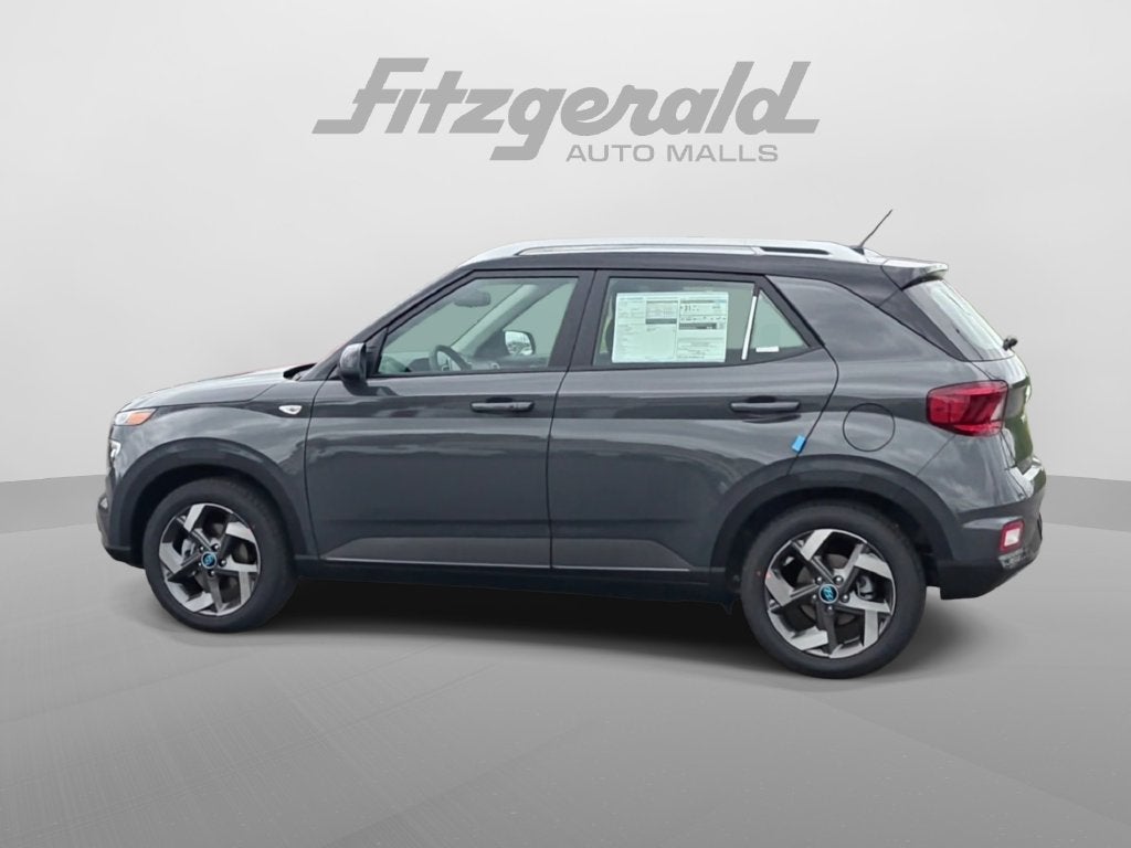 2026 Hyundai VENUE SEL W/Two-Tone Roof