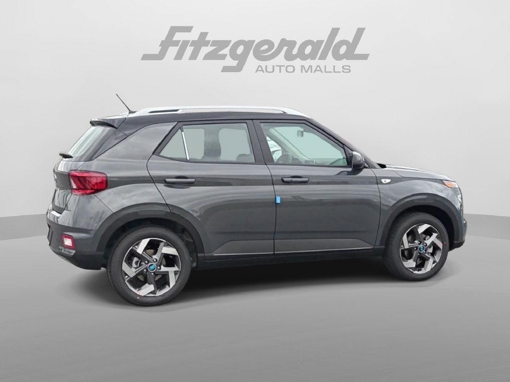 2026 Hyundai VENUE SEL W/Two-Tone Roof