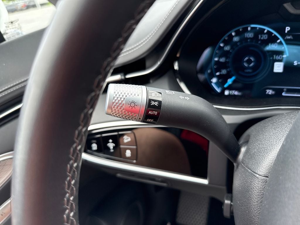2023 Genesis GV70 2.5T