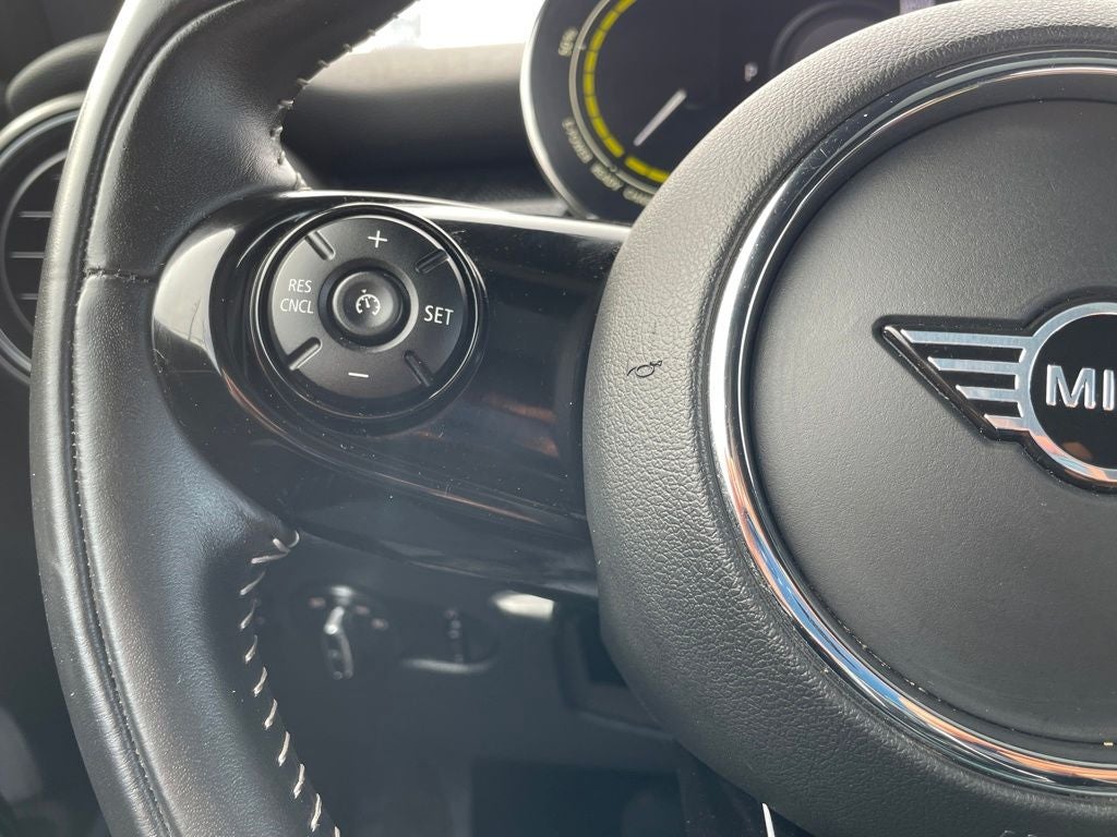 2021 MINI Cooper SE Electric Iconic