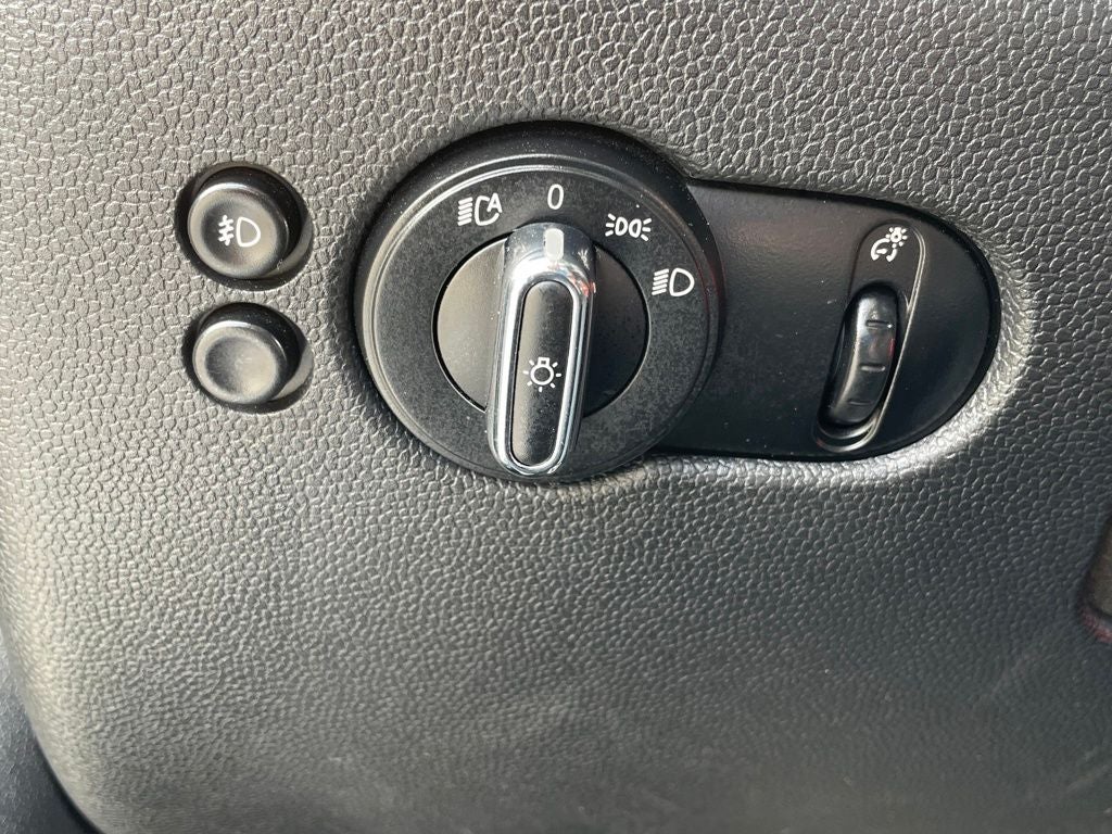 2021 MINI Cooper SE Electric Iconic