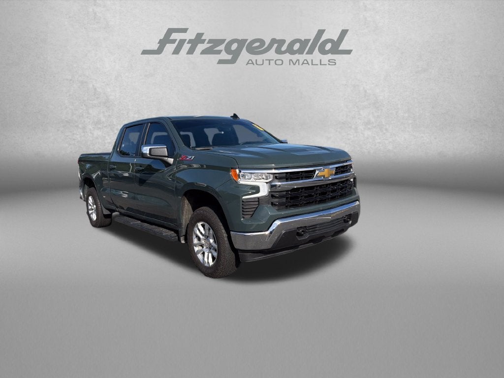 2025 Chevrolet Silverado LT