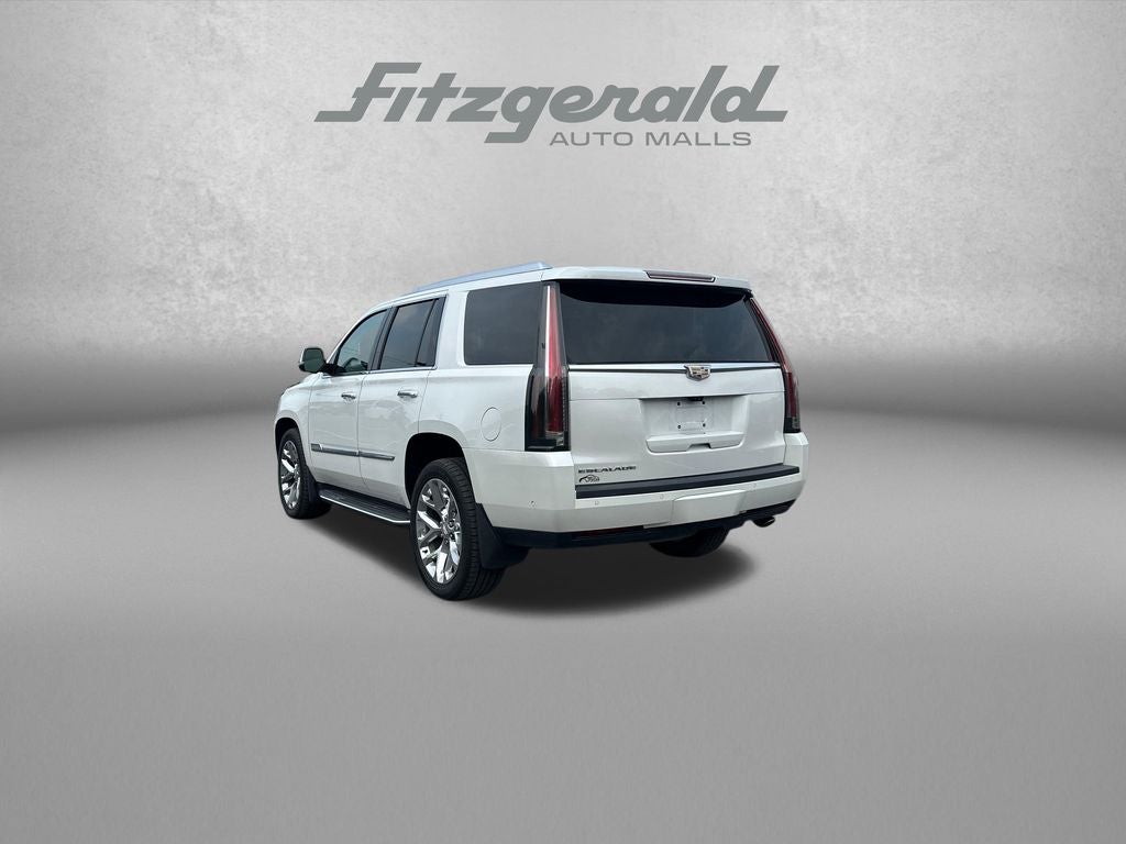 2017 Cadillac Escalade Luxury