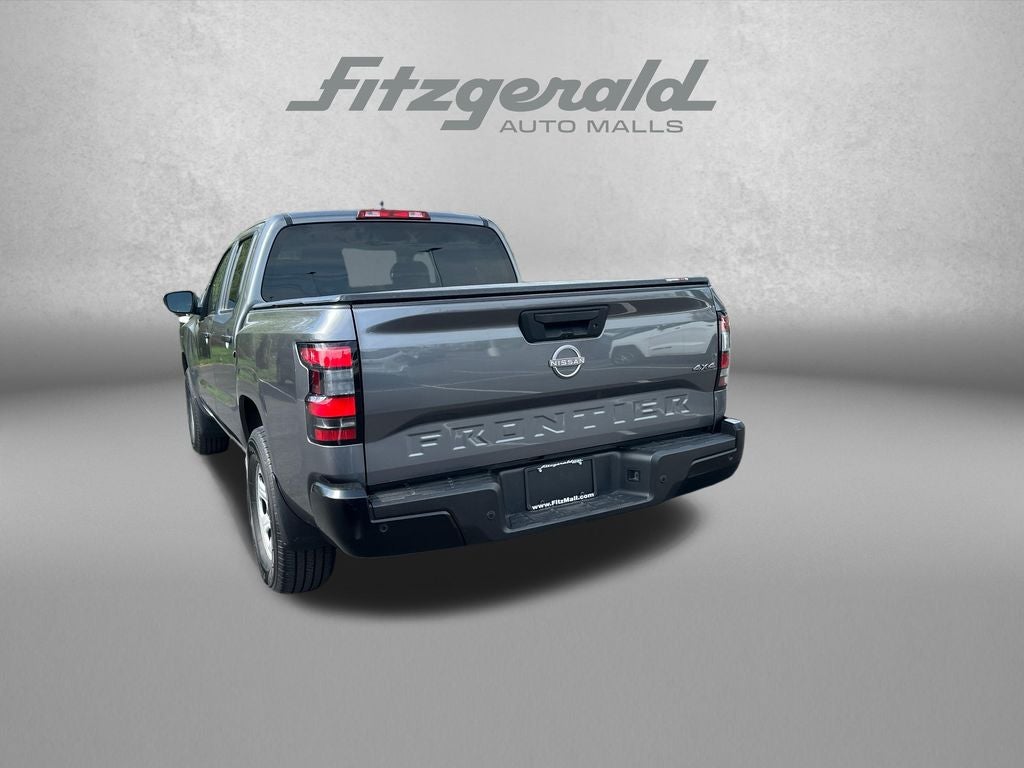 2022 Nissan Frontier S