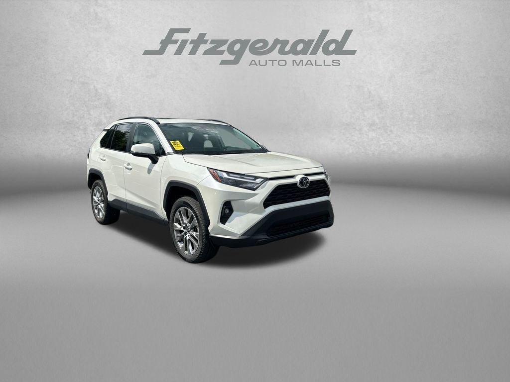 2022 Toyota RAV4 XLE Premium