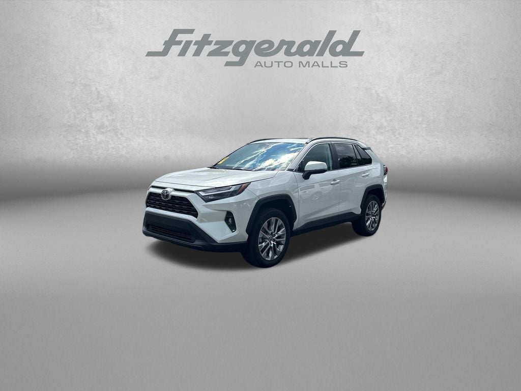 2022 Toyota RAV4 XLE Premium