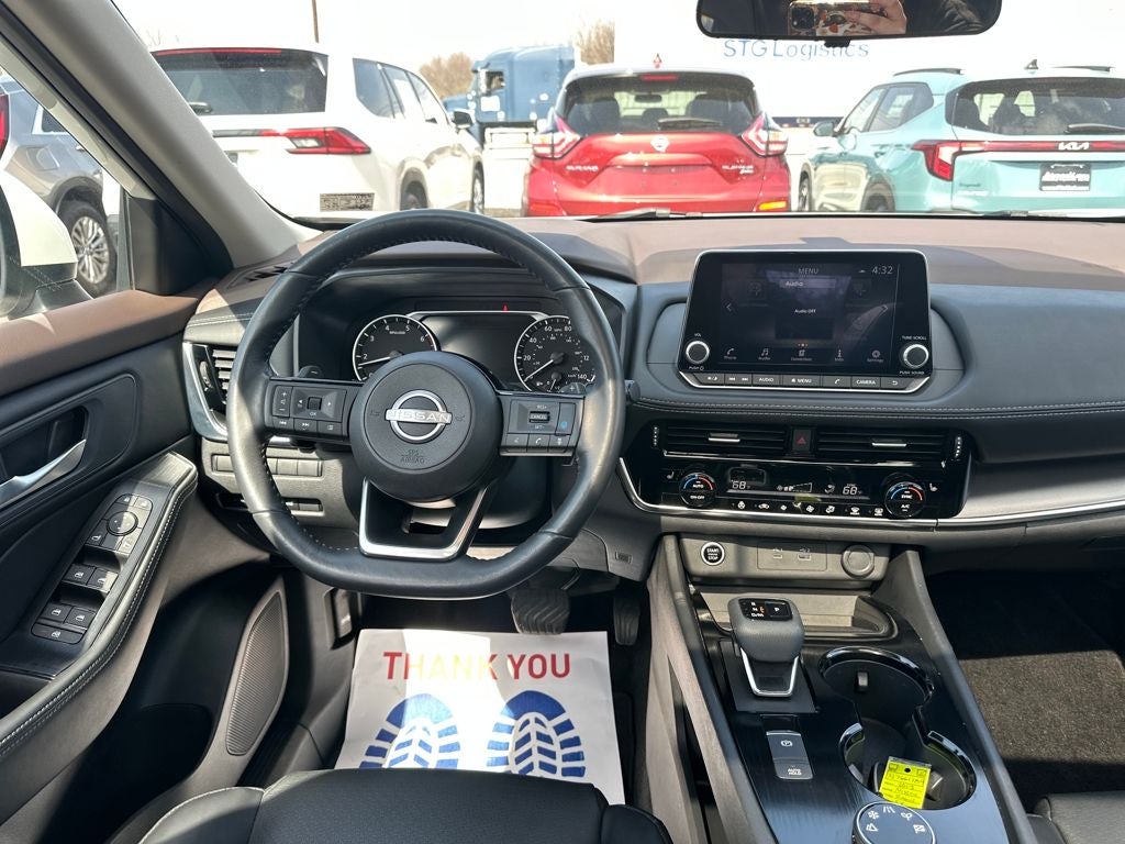 2023 Nissan Rogue SV