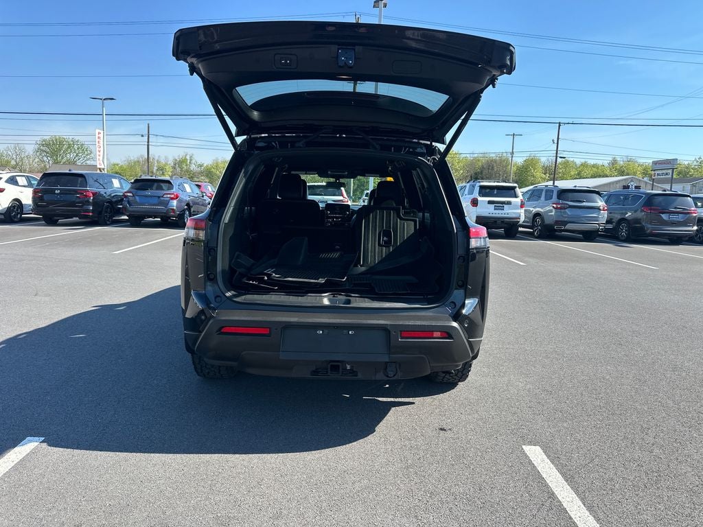 2025 Nissan Pathfinder Rock Creek
