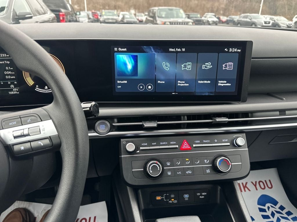 2025 Hyundai TUCSON SE