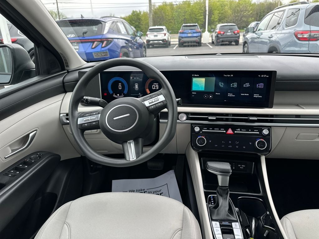 2025 Hyundai TUCSON SEL