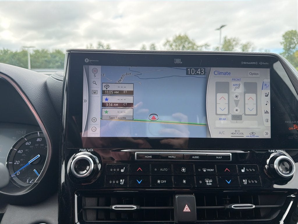 2021 Toyota Highlander Hybrid Platinum