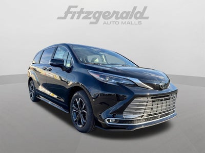2026 Toyota Sienna Platinum 7 Passenger