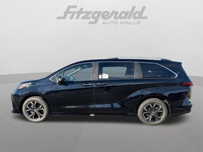2026 Toyota Sienna Platinum 7 Passenger