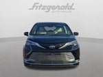 2026 Toyota Sienna Platinum 7 Passenger