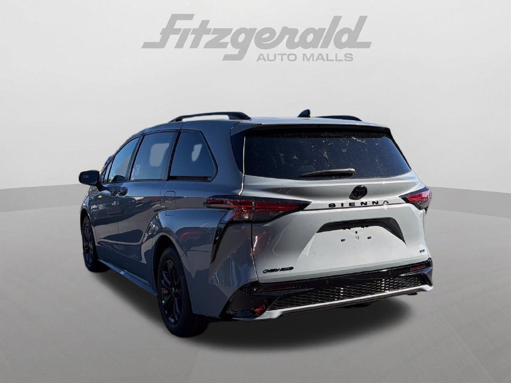 2026 Toyota Sienna XSE 7 Passenger