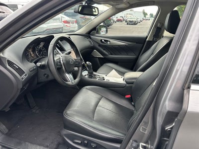 2023 INFINITI Q50 LUXE