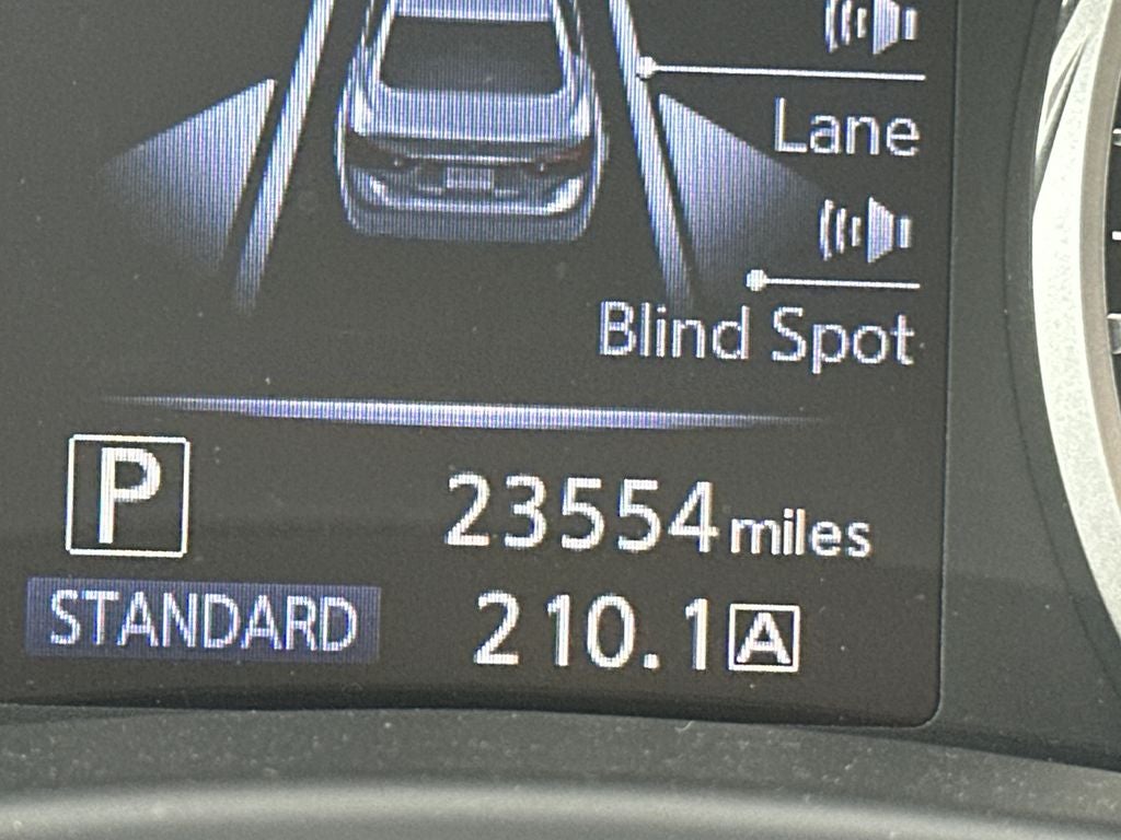 2023 INFINITI Q50 LUXE