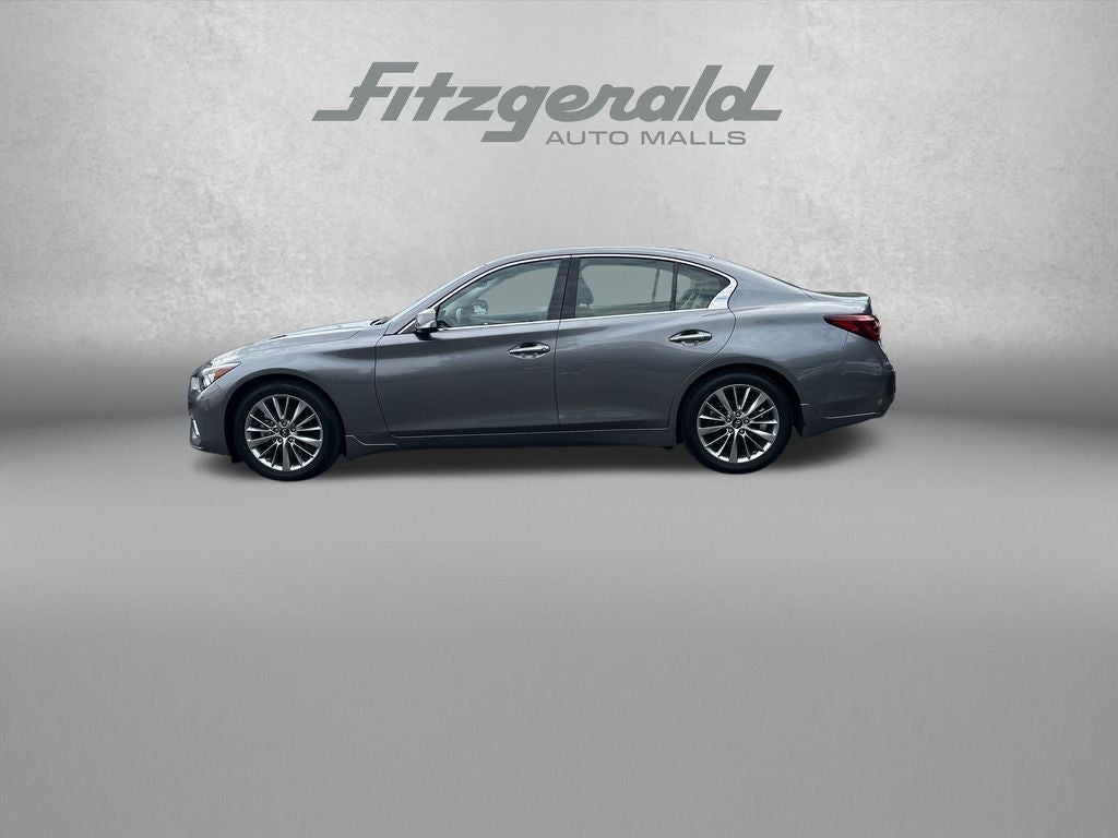 2023 INFINITI Q50 LUXE