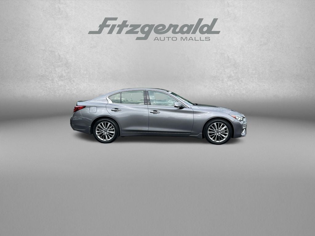 2023 INFINITI Q50 LUXE