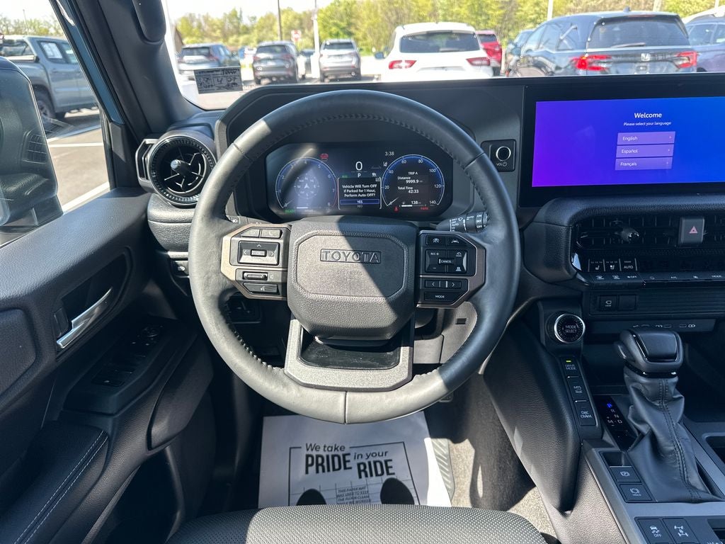 2024 Toyota LAND CRUISER Base