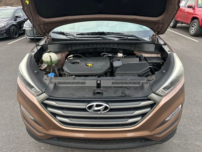 2016 Hyundai TUCSON SE