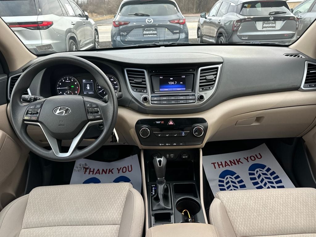 2016 Hyundai TUCSON SE