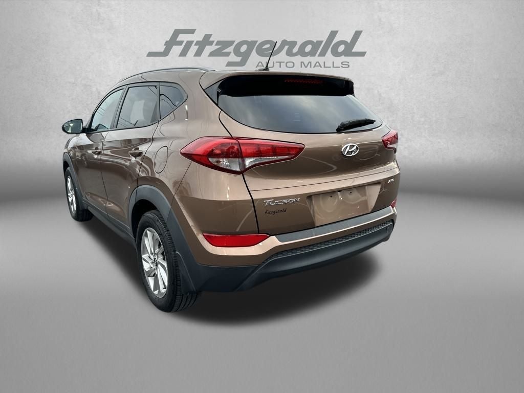 2016 Hyundai TUCSON SE