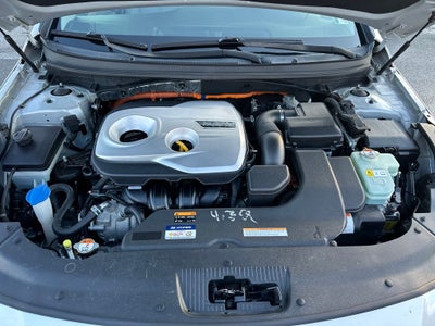 2016 Hyundai SONATA HYBRID SE