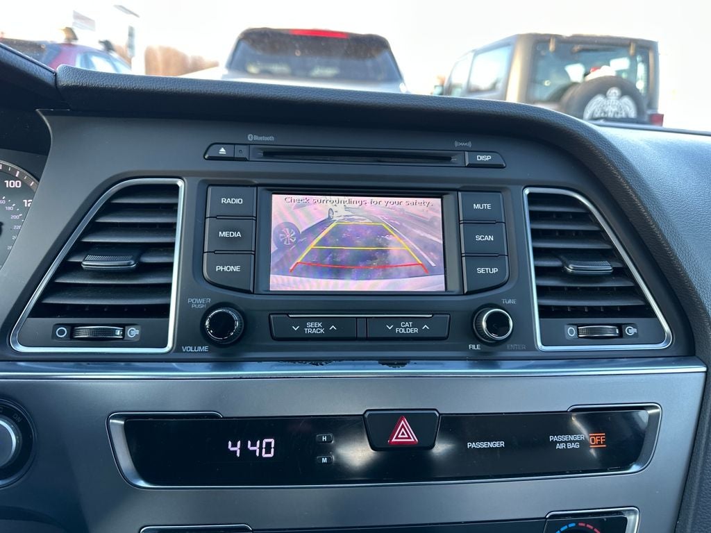 2016 Hyundai SONATA HYBRID SE