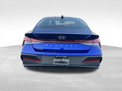 2024 Hyundai ELANTRA SEL