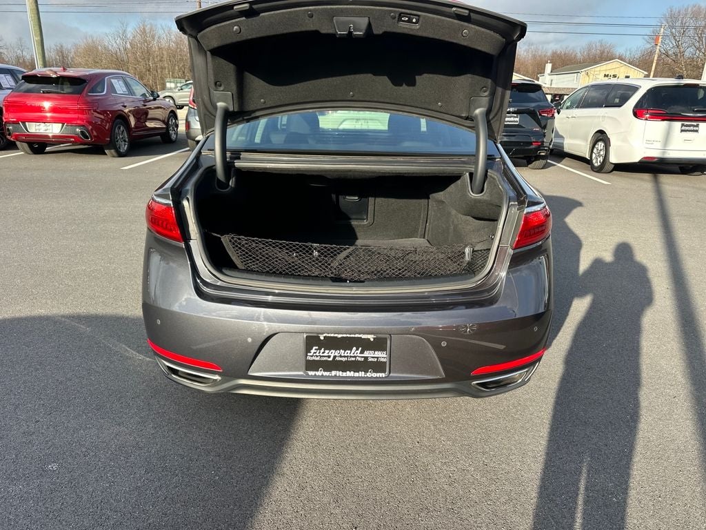 2017 Kia Cadenza Limited