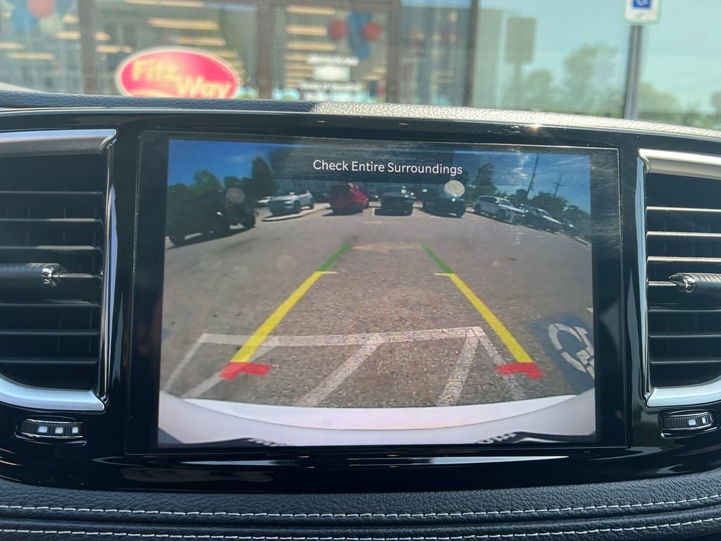 2024 Chrysler Pacifica Touring