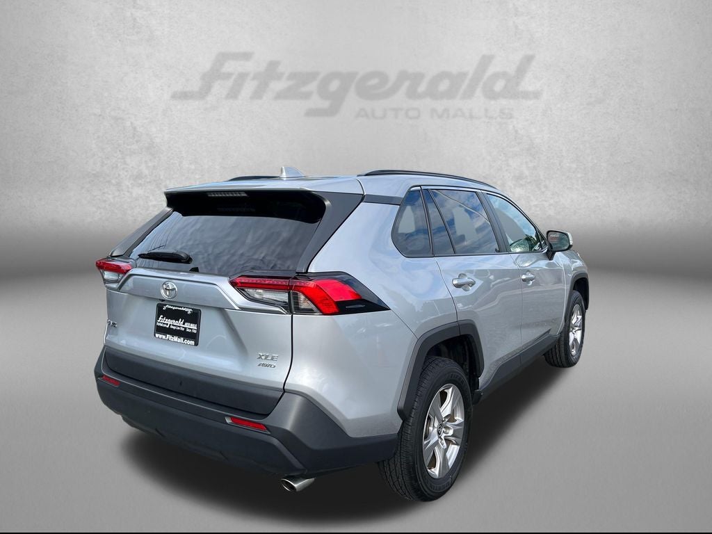 2025 Toyota RAV4 XLE
