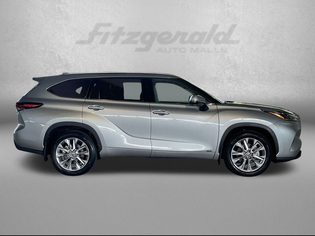 2024 Toyota Highlander Hybrid Limited